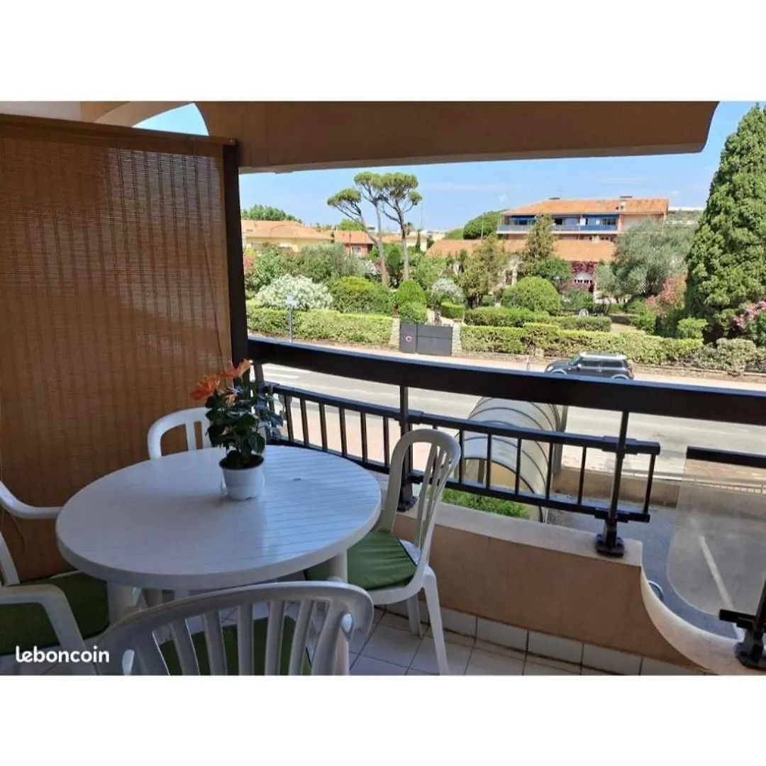 Location A Frejus Plage Apartment